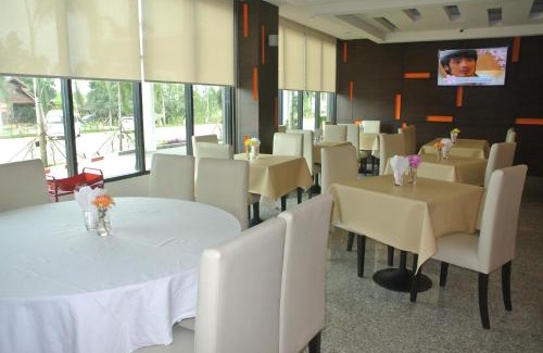 Ban Pa Yang Hotel | Discover S Tara Grand: Family-Friendly Spa Retreat
