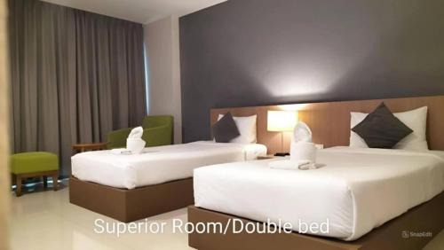 Ban Pa Yang Hotel | Discover S Tara Grand: Family-Friendly Spa Retreat