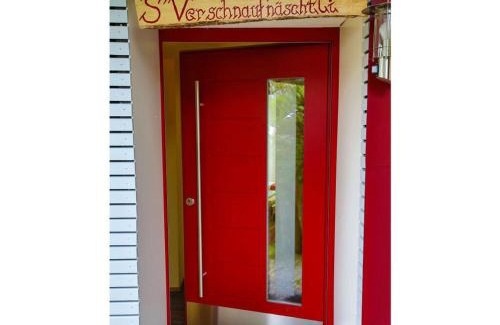 Feldberg House | Family-Friendly Stay at S'Verschnaufnäschtli with Kitchen