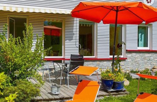 Feldberg House | Family-Friendly Stay at S'Verschnaufnäschtli with Kitchen