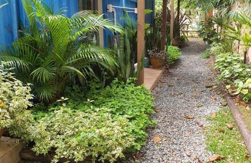 Estaleiro Apartment | Pet-Friendly S1 Villa Container - Family Retreat in Balneário Camboriú