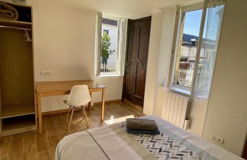 Imphy Apartment | S19 Parking 1 chambre 1 à 2 personnes, facile d'acces A77, Nevers Magny Cours