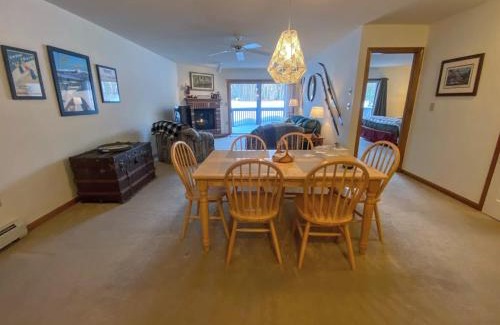 Bretton Woods Apartment | Family-Friendly S27 Condo in Bretton Woods Near Mt Washington