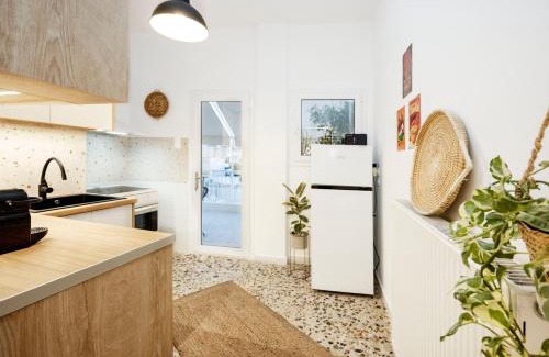 Kerameikos Apartment | Stunning S37 Acropolis View with Oceanfront Bliss
