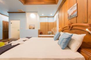 Chang Phueak Hotel | Discover S48 Hotel: 4-Star Oceanfront Retreat with Pool
