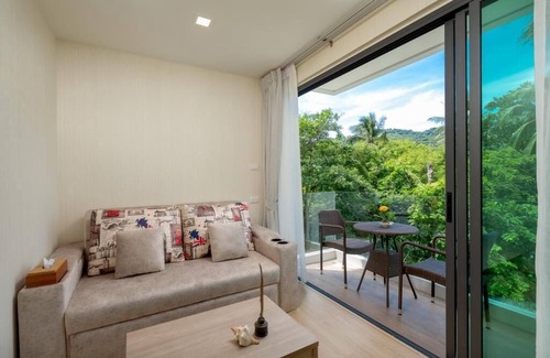 Kata Resort | Deluxe Sea View Retreat with Pool and Kitchen Access