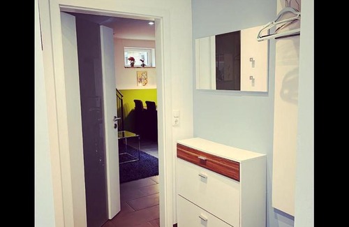 Bayreuth Apartment | Prime Zentrum Bayreuth with Rooftop Terrace & Family Kitchen