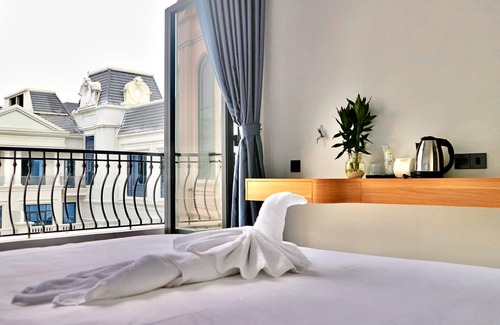 Ganh Dau Hotel | Discover HANZ Sofia Hotel Grand World with Ocean Views