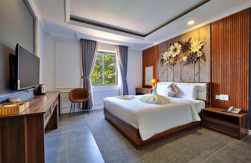 Duong Dong Bed & Breakfast | Oceanfront Bliss at HANZ AND Sunset Beach Resort