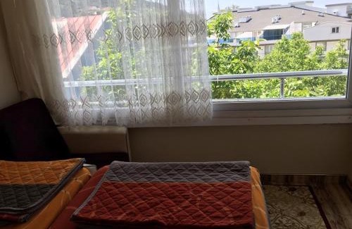 Ocaklar Apartment | Oceanfront Serenity at Sağlık Apart Pansiyon for Families