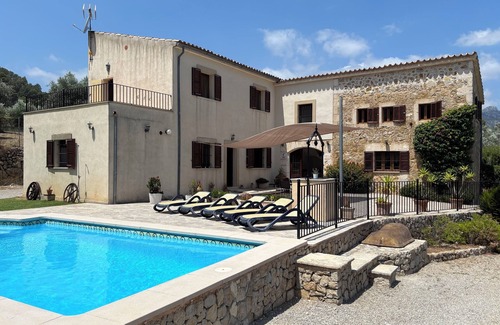 Selva Villa | Idyllic Majorca Villa with Pool & Mountain Views, Rated 9.6