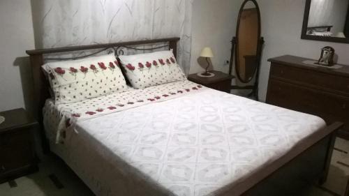 Piscinas Bed & Breakfast | Cozy SA DOMU SARDA: Oceanfront Retreat with Pool Access