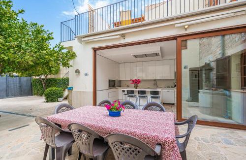 Binissalem House | Discover Sa Llimonera de Binissalem: A 4-Star Retreat