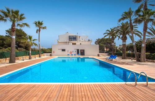 Son Carrio Apartment | Family-Friendly Retreat at Sa Perdiu 14 with Pool Access