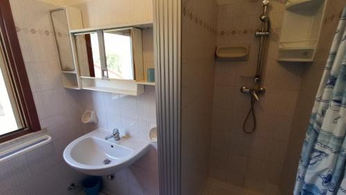 Cala Liberotto House | Family-Friendly Retreat at Sa Prama Beach - Rated 9/10