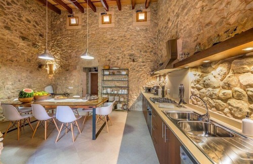 Lloret de Vistalegre Villa | Sa Serra - Villa With Private Pool. Free Wifi
