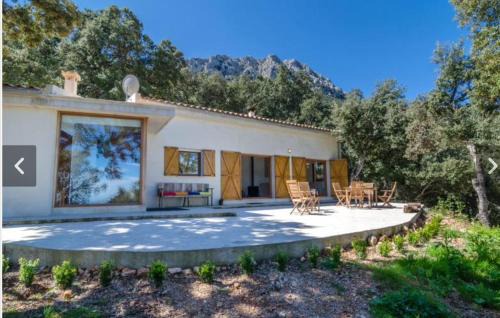 Escorca House | Discover Sa Talaia: A 4-Star Family-Friendly Haven