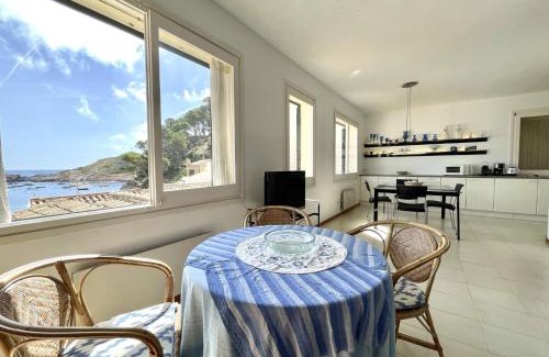 Sa Tuna House | Discover Sa Tuna Llevant: Family-Friendly Getaway Rated 10/10