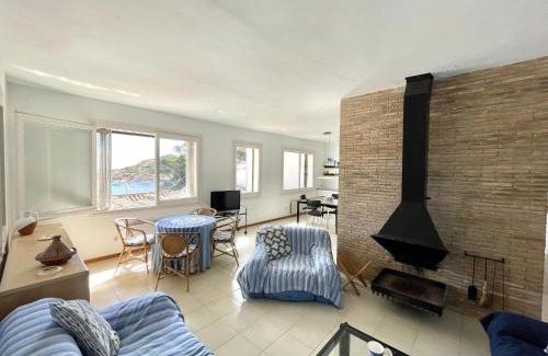 Sa Tuna House | Discover Sa Tuna Llevant: Family-Friendly Getaway Rated 10/10