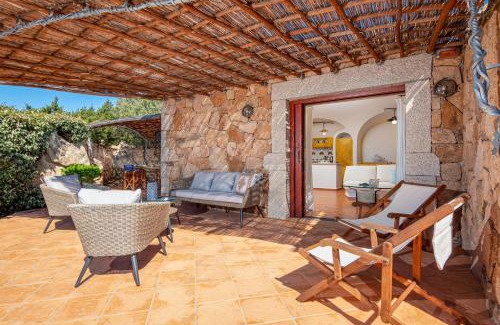 San Teodoro Villa | Explore Sa Villa Cala Ginepro: Family-Friendly Retreat