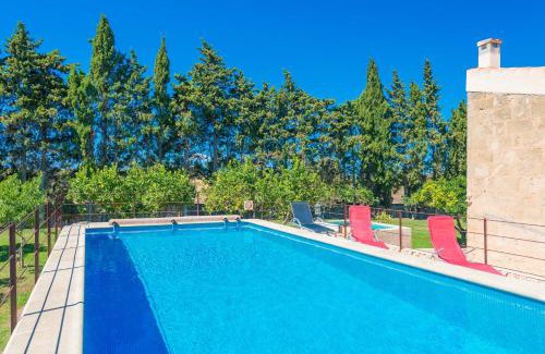 Maria de la Salut Villa | Charming Sa Vinya Des Compte with Oceanfront Pool Access