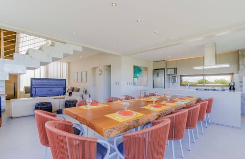 Sauipe House | Discover Excellent House: 5 Suites with Private Pool