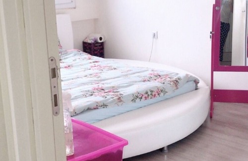 Pendik Apartment | SAABIHA GÖKÇEN 5 MINUTES CENTRAL
