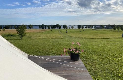 Tartu County Other | Family-Friendly Saadjärve Glämping with 9.7 Guest Rating