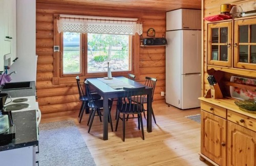 Aanekoski House | Guest Rated 10/10: Saarenranta with Spa & Lake Views