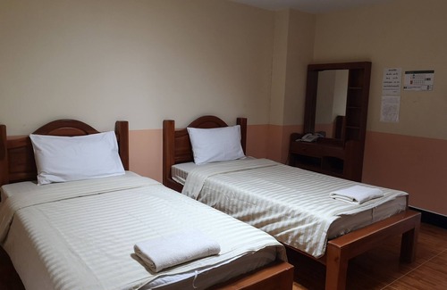 Suphan Buri Hotel | Exceptional Stay at Sab Suwarn Mansion with Breakfast & Kitchen