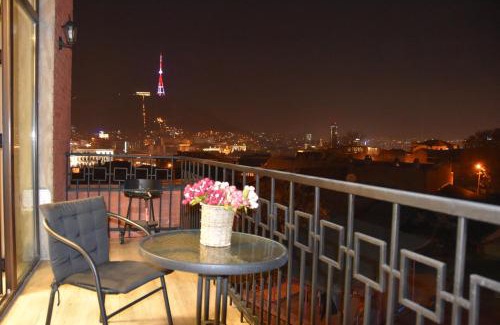 Avlabari Apartment | Experience SaBa Apartments in Historic Old Tbilisi