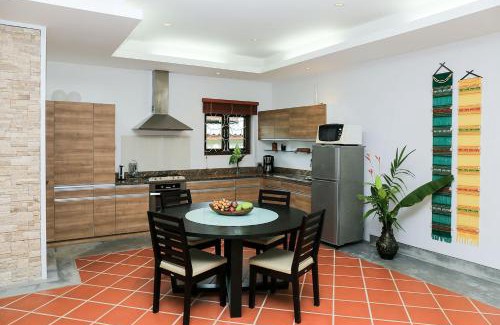 Khuekkhak Villa | Relax at Sabai Private Pool Villa Khao Lak with Ocean Views