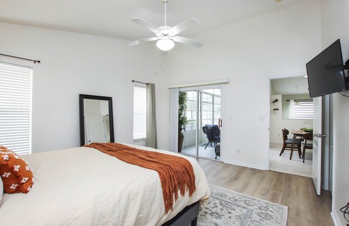 Sabal Springs House | Explore Sabal Springs Retreat with Pool and Spa Amenities