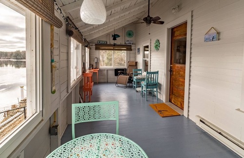 Greene Villa | Sabattus Lake Sleeps 5