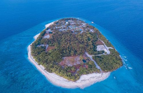 Fodhdhoo Hotel | Serene Sabba Beach Suite in Fodhdhoo, Maldives Awaits