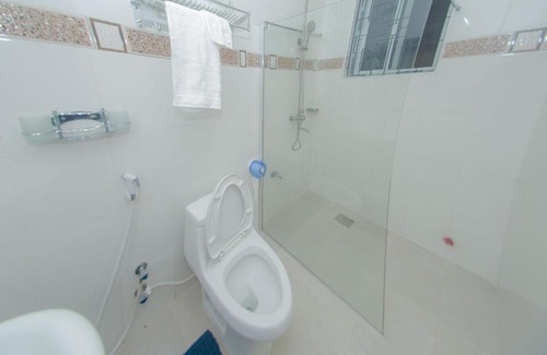 Mwanza Apartment | Family-Friendly SABENA AIRBNB Near Local Attractions