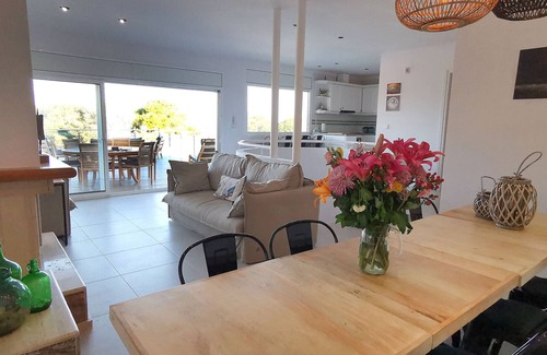 L'Escala Villa | Villa Sabina: Pool Oasis with Ocean View, 500m to Beach