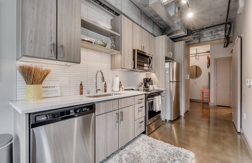 Warehouse District Condo | Beachfront Bliss at Sable 49 - One Bedroom Getaway