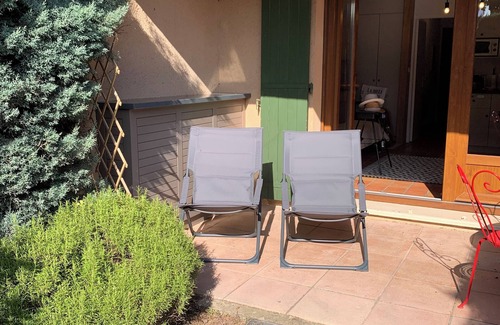 Sablet Apartment | Sablet - swimming pool - tennis - 200m from village center - in the vineyards