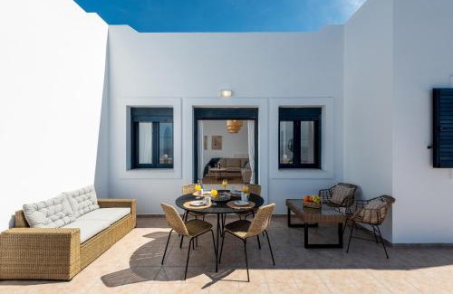 Nisyros Villa | Seaside Retreat at Sacada Seascape Nisyros - Rated 9.3/10