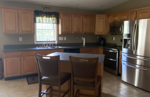Gloversville House | Escape to Sacandaga Lake: Top-Rated Family-Friendly Retreat