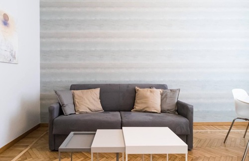Ripamonti Corvetto Apartment | Discover Sacconi 2 B: Family-Friendly Comfort Awaits