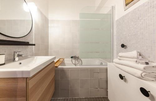Vauban Apartment | Family-Friendly Retreat at Sacha with Great Guest Reviews