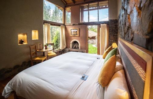 Urubamba Cabin | Pet-Friendly Retreat at Sacred Dreams Lodge - Guest Rated 10/10