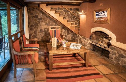 Urubamba Cabin | Pet-Friendly Retreat at Sacred Dreams Lodge - Guest Rated 10/10