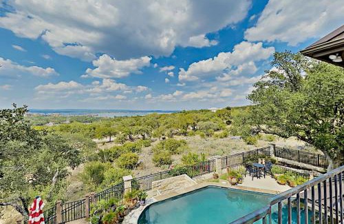 Horseshoe Bay House | Unforgettable Stay at Sacred Vista with Pool & Family Fun