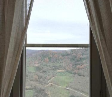 Bomarzo Apartment | Pet-Friendly Sacrobosco Apartment Quercia with Kitchen Access