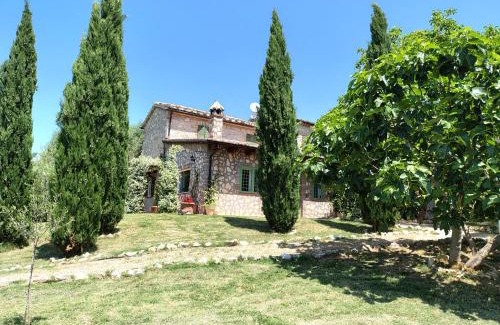 Mugnano in Teverina Villa | Tranquil Oceanfront Stay at Sacrobosco Country House