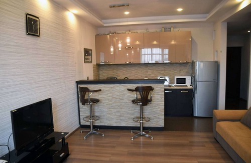 mtatsminda Apartment | Top-Rated SADA Apartment on Mtatsminda with Kitchen Access