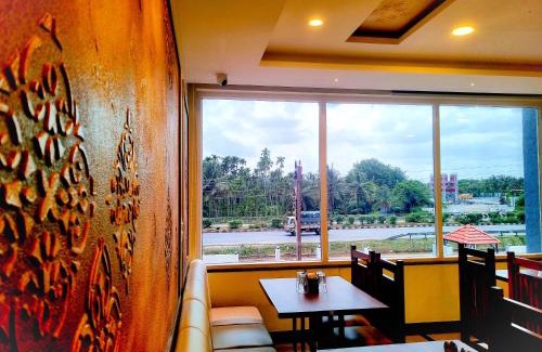 Tumkur Hotel | Discover Sadanand's Highway Inn in Tumkur - 8.7/10 Rated